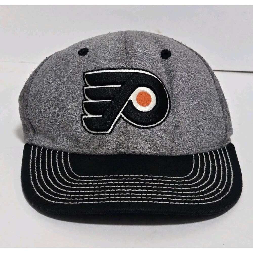 Philadelphia Flyers Hat Adidas Snapback Cap NHL Hockey Grey